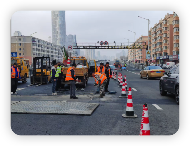 桐庐道路维修施工队：城市建设的守护者
